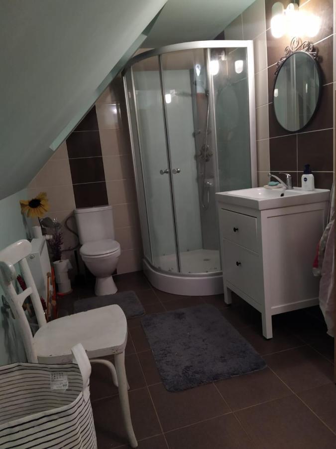 Luxury Accommodation Near Prague Airport Stredokluky Bagian luar foto